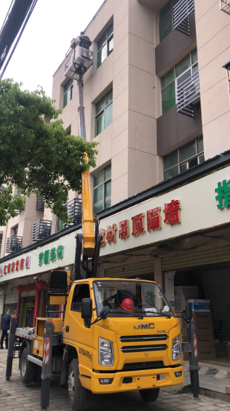 18米直臂式升降车